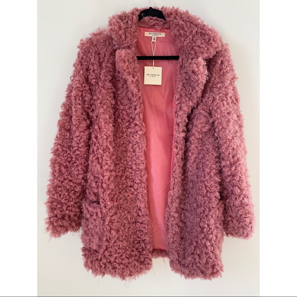 NWT Free Generation Los Angeles Coat